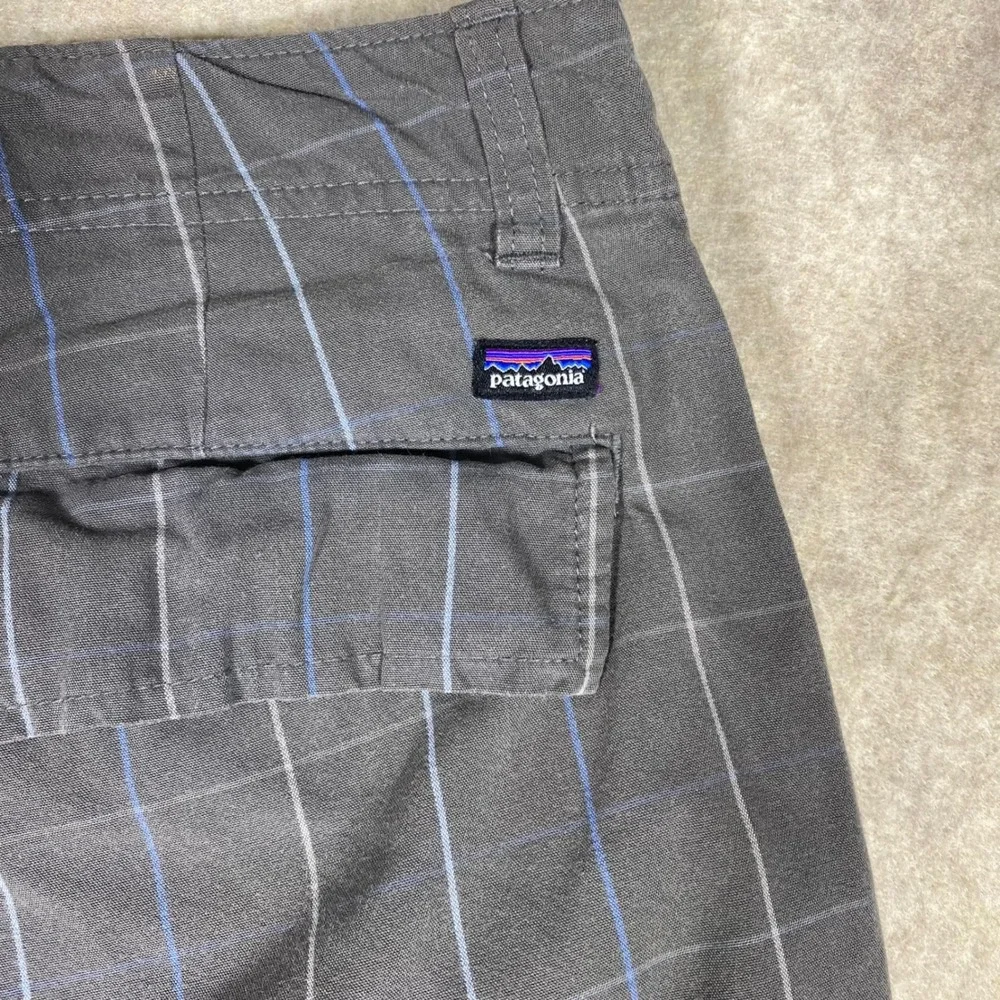 Patagonia Mens All-Wear Cargo Shorts Grey Plaid Organic Cotton 36 Gorpcore Hike